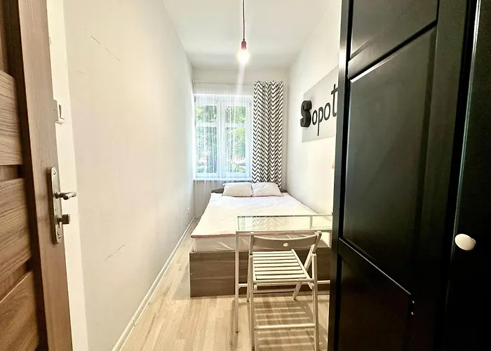 בית אירוח Pokoje W Centrum Sopotu I Parking Free סופוט